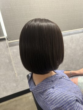 ミラーズバイフェイス(Miroirs by face) ボブ×酸性ストレート