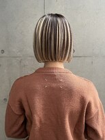 ギークス(GEEKS)&nbsp;【GEEKS渋谷】アンブレラカラー/切りっぱなしボブ/冬カラー/小顔