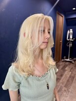 バレットプラス 銀座(VALETTE+)&nbsp;海外風レイヤーカット銀座ミディアムヘアダブルカラー
