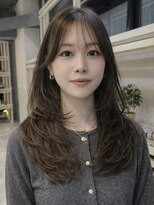ディーエックス スリー(Dxxxx III) セミロング×ハイレイヤー 韓国 透明感カラーTOMOKI
