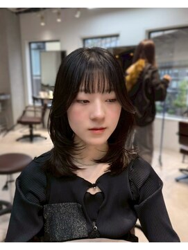 ザ シェノン ウメダ(THE CHAINON UMEDA) ワンホンレイヤー/ミルクティーブロンド/ダークブルー/心斎橋