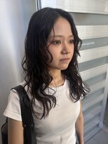 アルウ(Aru)&nbsp;ロングレイヤーのドライパーマ