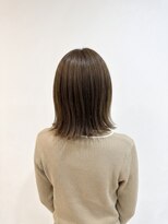 フォーカラープロブレム(4 COLOR PROBLEM)&nbsp;外ハネボブ×オリーブグレージュカラー