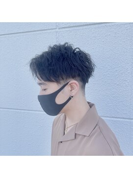 ケーオーエスビューティー(K O S beauty) センターパートマッシュ