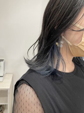 ジジ チーク 栃木(Gigi cheek) ・ブルージュのインナーカラー