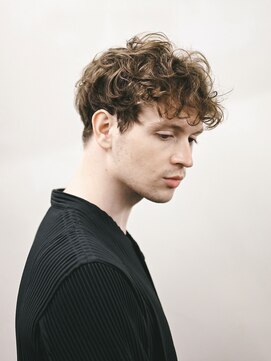 らふる くせ毛風ウェーブショート