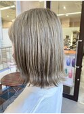 ボブヘアー×milk tea beige