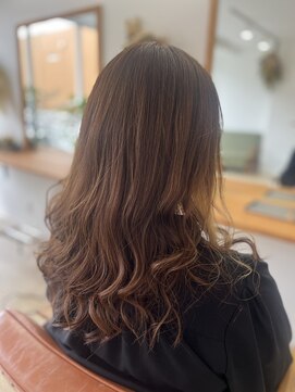 オダンゴヘアー(odango hair) ゆるふわロング