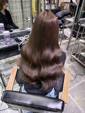 ウム(UMM) 透明感バツグンブラウンカラー