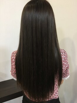 ロッコ バイ ヘアブランド リョウ(Rocco by hair brand RYO)の写真/今までにないしなやかな髪を実現する【髪質改善ストレート】！ダメージを最小限に抑えて施術いたします。