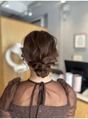 ルーズなアップスタイル