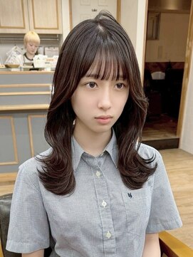 ネオリーブ クーロ(Neolive curro) 韓国前髪顔周り×ハッシュレイヤー　　縮毛矯正/丸型卵型