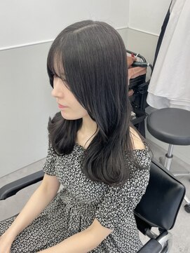 ゴウトゥデイシェアサロン 町田店(GO TODAY SHAiRE SALON) 地毛に合わせたブラックカラー♪