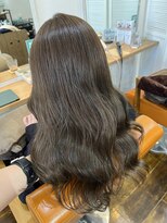 ニフティー(Nifty)&nbsp;オリーブブラウン/透明感カラー/レイヤーカット