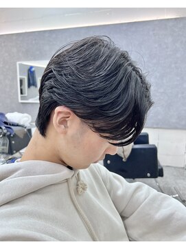 グロップ 町田(GLOP) 韓国風柔らかい質感で作るフェザーパーマ