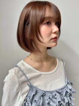 ヴェイン 渋谷(vain) 顔周りレイヤーカット ショートカット ボブ 前髪 20代