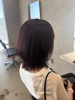 フレーム スクエア&nbsp;ほんのりピンクが可愛い柔らかレッドカラー！