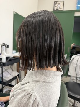 フー バイ セリナ(Fuu.by serina) 切りっぱなしボブ