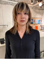 ルーム(Loom.)&nbsp;コントラストハイライト　外人風カラー　ハッシュレイヤー