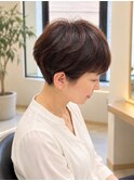 大人ショートマッシュ×イノア白髪ぼかしカラー