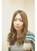 プラチナベージュのやわらかロング