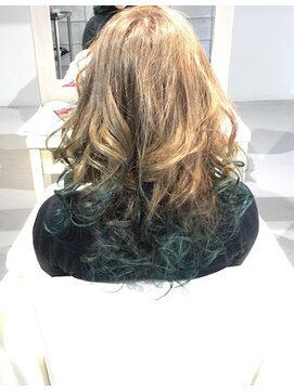ヘア クリエイト オフィス ワンツーファイブ(Hair Create Office 125) グラデーションカラー