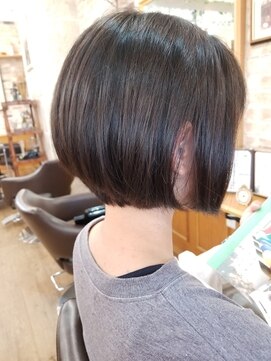 ゆるやか前下がりショートボブ L ルークス 中央林間 Loooks のヘアカタログ ホットペッパービューティー