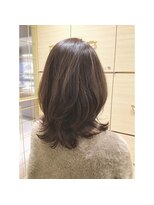 テラス アヴェダ 大丸心斎橋店(Terrace AVEDA) ローレイヤー