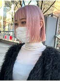 3825ホワイトピンクハイトーンカラー艶髪ミルクティーピンクボブ