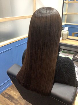 オーロラ 蔵前(Aurora) 艶髪ストレート