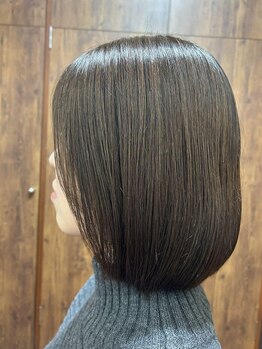 髪工房の写真/《カット¥2500～/カット＋カラー¥6000～》お手頃価格でも妥協なし！長年の技術力を通いやすい値段で実現。