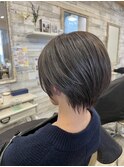 白髪を活かすカラー オシャレ白髪ぼかしカラー
