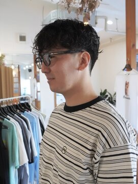 ディッセンバー 伊勢崎(December) メンズ/ブルーブラック/フェザーパーマ/ニュアンスパーマ/