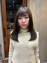 ヘアーアイスカルテット(HAIR ICI QUARTET)&nbsp;20代30代透明感ロング◎オリーブグレージュ