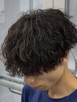 オーバル ジングウマエ(OVARL jingumae) 縦落ちパーマシャドウパーマフェザーパーマ