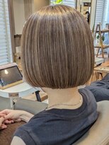 ヘアスタジオルース(HAIR STUDIO LUZ) 40代50代60代の大人ボブ/白髪ぼかしハイライト/堀江/北堀江