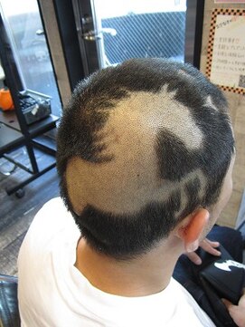 トリックストア(TRICK STORE) バリカンアート馬☆