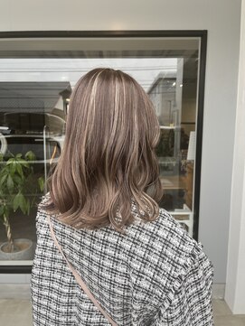 ナンバー(number+) 20代30代40代大人かっこいいハイライトブリーチ無造作ミディ