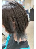 淡いブルーのインナーカラー