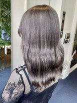 ダブル アンダーバー サロン(W_SALON) グレージュ