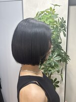 ユニー(uniii)&nbsp;【uniii/新宿】シンプルボブ