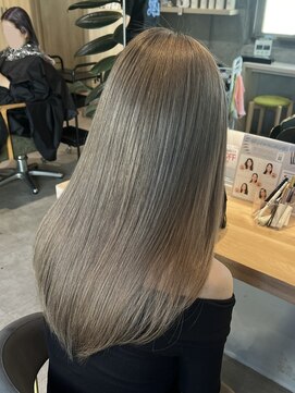 ゼストプラス(ZEST plus) 【DAN】水光ベージュカラー♪♪