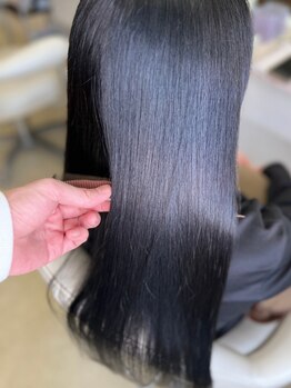 プレシャス(Precious)の写真/こだわりの"カラーエステ"は髪に必要な栄養分を補給◇なりたいスタイルを叶える理想の髪質へと導きます♪