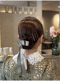 上品なシニヨンスタイル