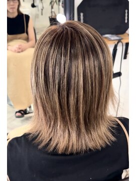 ウル(ulu) カラーチェンジしやすい♪明るめバレイヤージュ◎