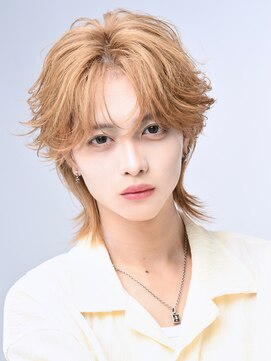 リップス 吉祥寺店 (LIPPS) フェザーウルフ