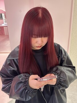 ダズリングディア(Dazzling Deer) レッド／ロング／暗めカラー