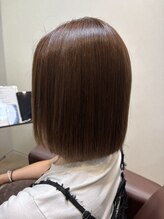 《全席個室が魅力》プライベート空間で叶える“艶髪集中ケア”【縮毛矯正/美髪矯正】