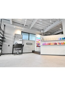 リラックスした時間を過ごしながら、あなたの理想を叶えるヘアスタイルを提供いたします！