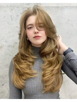 ヌエン 渋谷(NU/EN)&nbsp;海外ガールレイヤーカット/バタフライカット/ハッシュカット